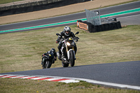 Middle 2 Group White Bikes